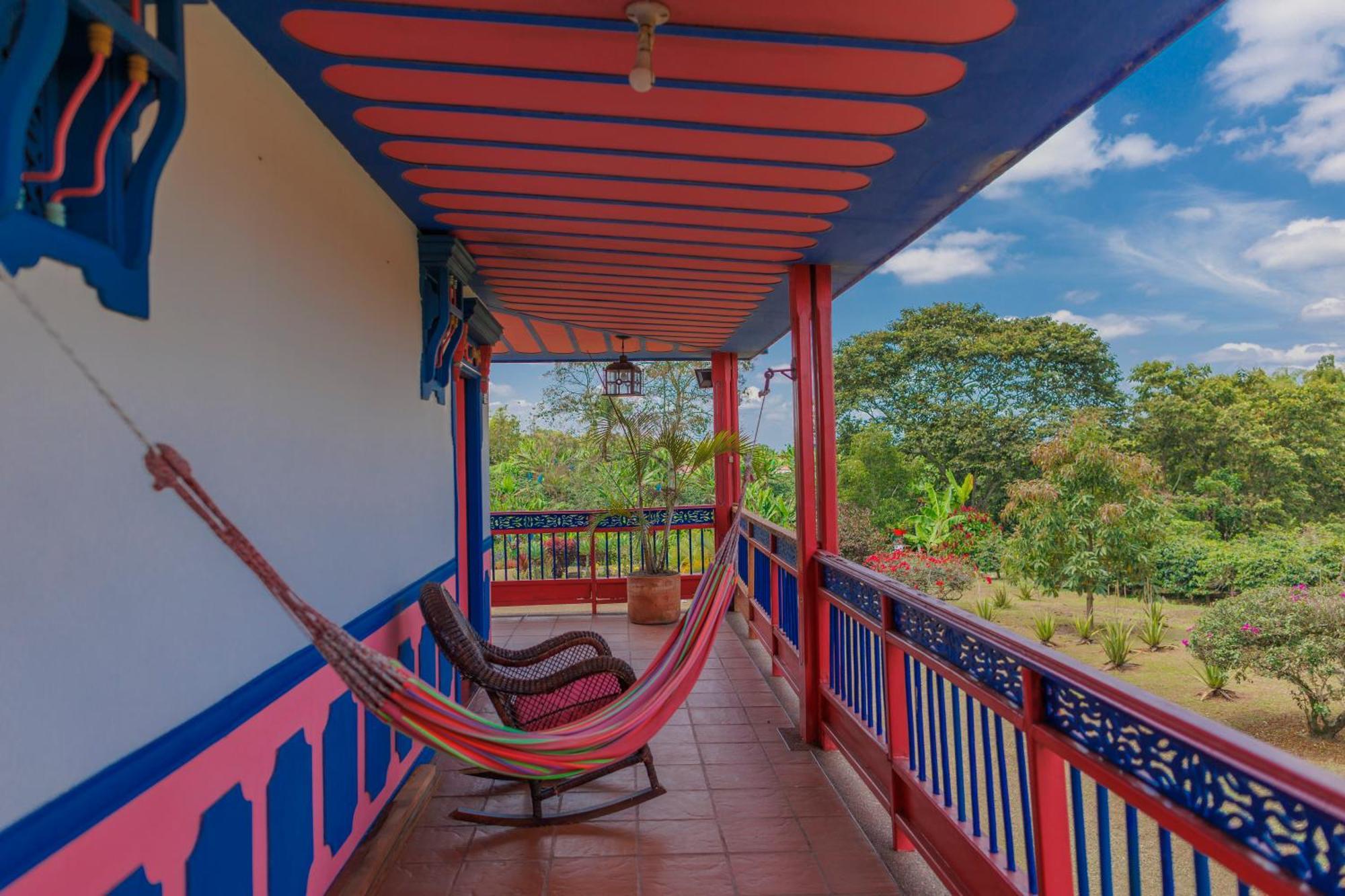 Hotel Arrayanes Del Quindio Montenegro Bagian luar foto