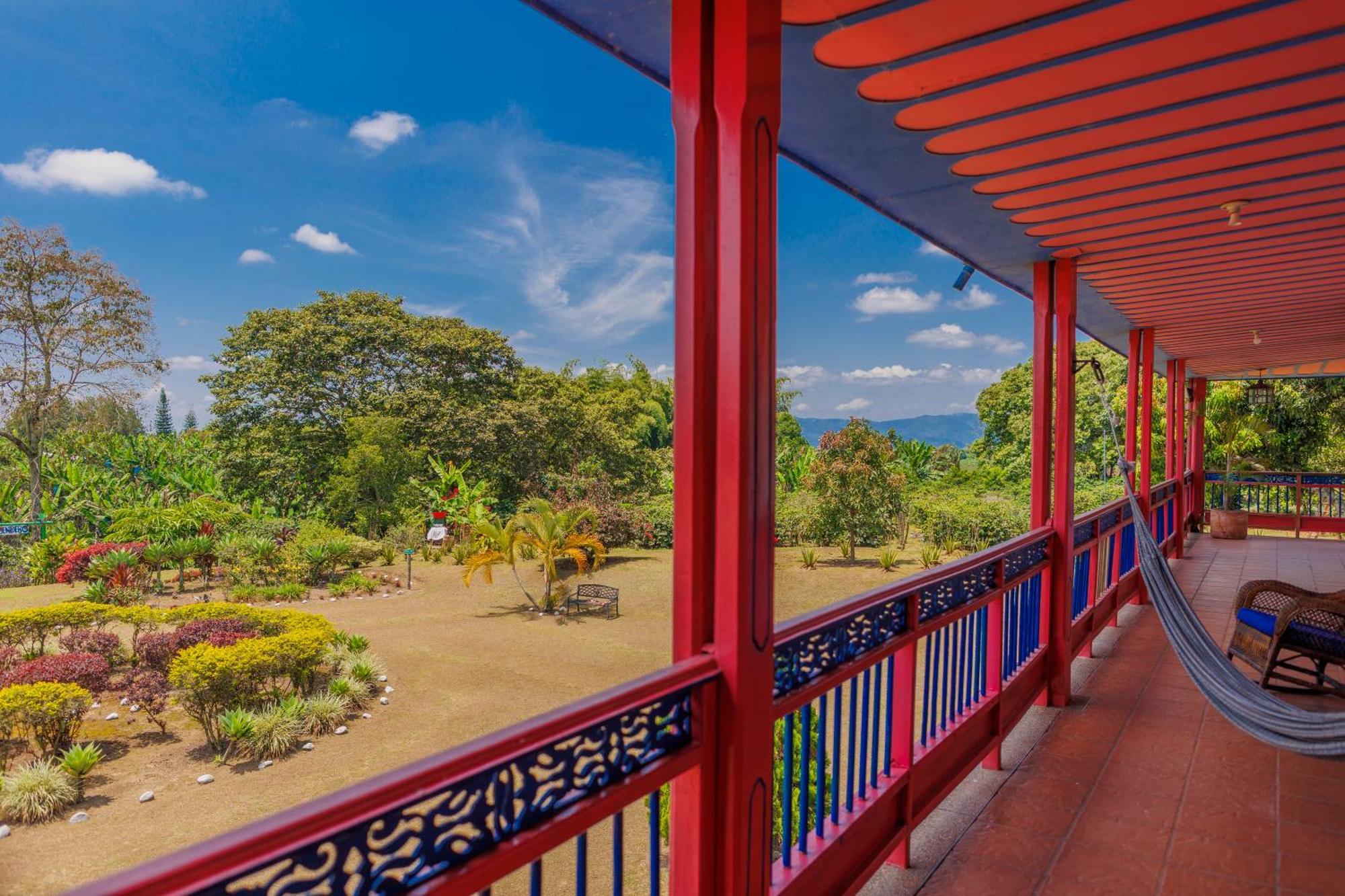 Hotel Arrayanes Del Quindio Montenegro Bagian luar foto