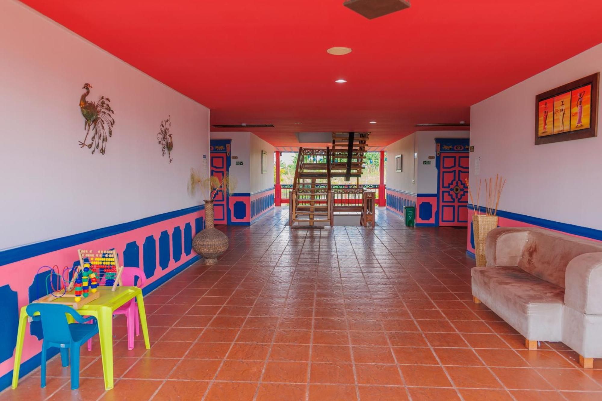 Hotel Arrayanes Del Quindio Montenegro Bagian luar foto