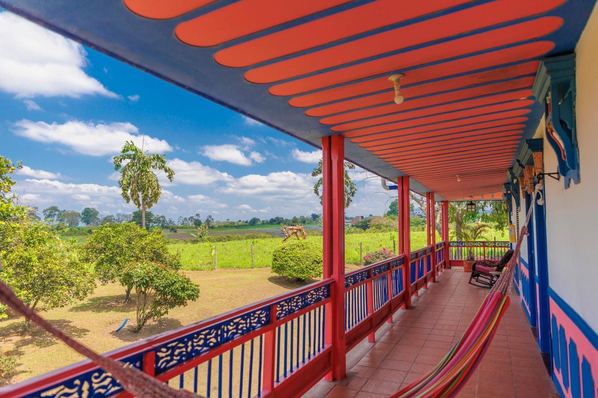 Hotel Arrayanes Del Quindio Montenegro Bagian luar foto